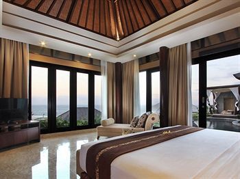 Resor Ulu Segara Luxury Suites&villas 5*